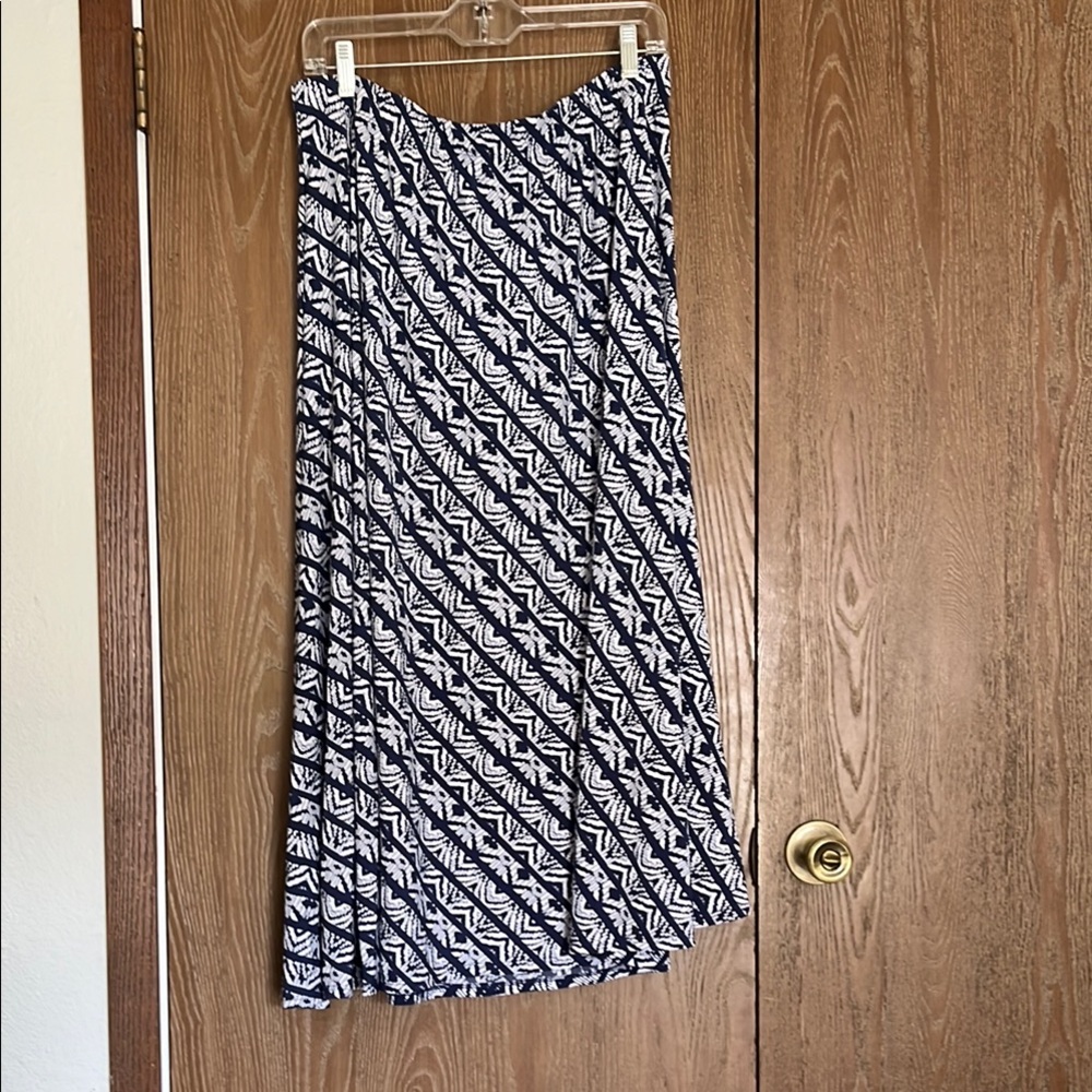 Navy and White Patterned Women's Skirt